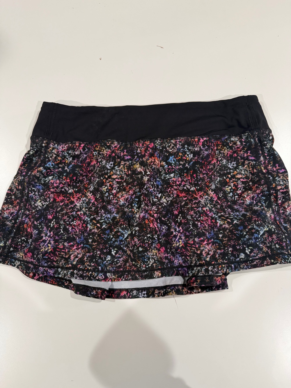 Lululemon Black Multicolor Athletic Skirt with Floral Speckle